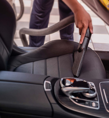 car-washing-polishing-services-caroline-springs.jpg